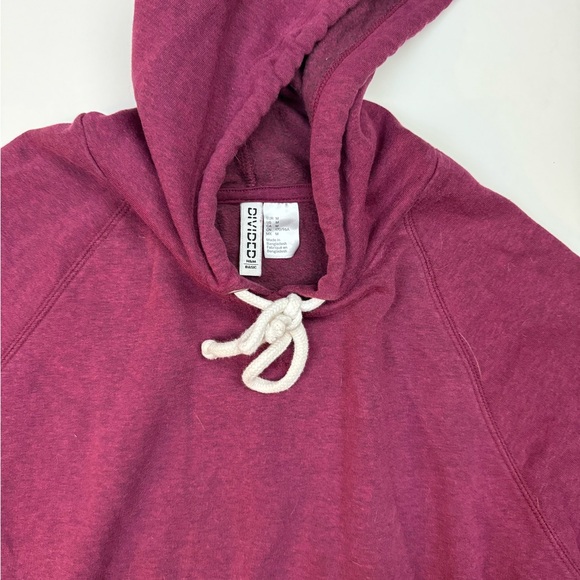 Divided Shorts and sweatshirt set - Picture 3 of 4